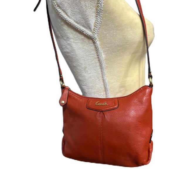 EUC Coach Orange Italian Leather Small Crossbody Bag and a matching wallet - Picture 5 of 10